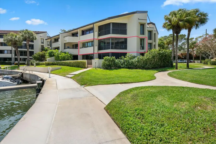 Picture of 1124 Marine Way W D2L, North Palm Beach FL 33408