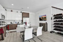 Picture of 480 NE 35Th Ct 2, Oakland Park, FL 33334