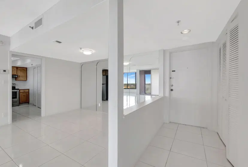 Picture of 7802 Lakeside Boulevard 783, Boca Raton FL 33434