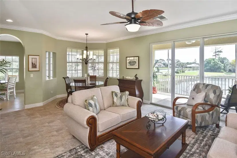 Picture of 5600 Chelsey Ln 201, Fort Myers FL 33912