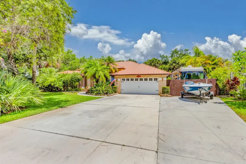 Picture of 1063 SW Blue Water Way, Stuart FL 34997