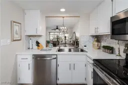 Picture of 1014 Manatee Rd F102, Naples, FL 34114