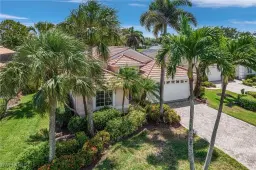 Picture of 7490 Lourdes Ct, Naples, FL 34104