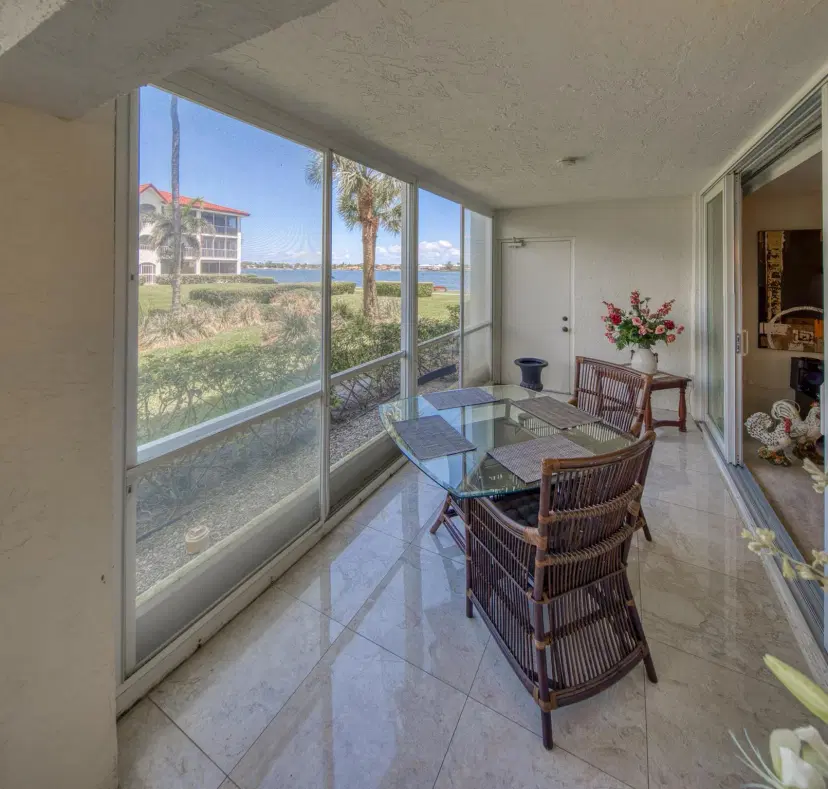 Picture of 110 Half Moon Circle E1, Hypoluxo FL 33462
