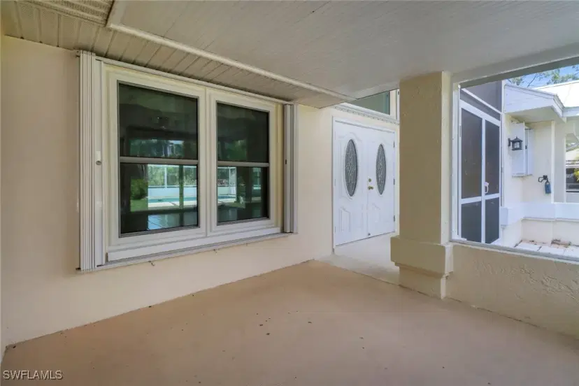 Picture of 409 Columbus Ave, Lehigh Acres FL 33972