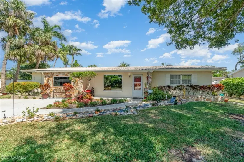 Picture of 3717 Rogers St, Fort Myers FL 33901