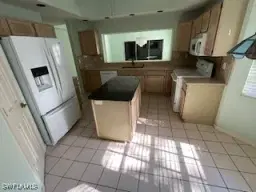 Picture of 2806 Aintree Ln H102, Naples, FL 34112