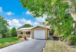 Picture of 8113 NW 91St Ter, Tamarac, FL 33321