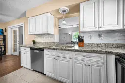 Picture of 8113 NW 91St Ter, Tamarac, FL 33321