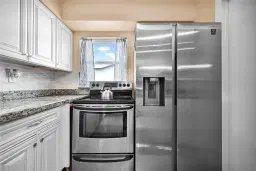 Picture of 8113 NW 91St Ter, Tamarac, FL 33321