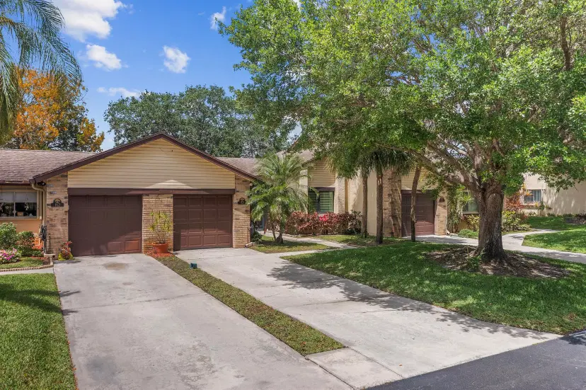 Picture of 160 Ramblewood Circle, Royal Palm Beach FL 33411