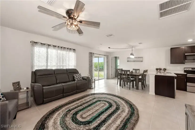 Picture of 7010 Beaver Cir, Labelle FL 33935