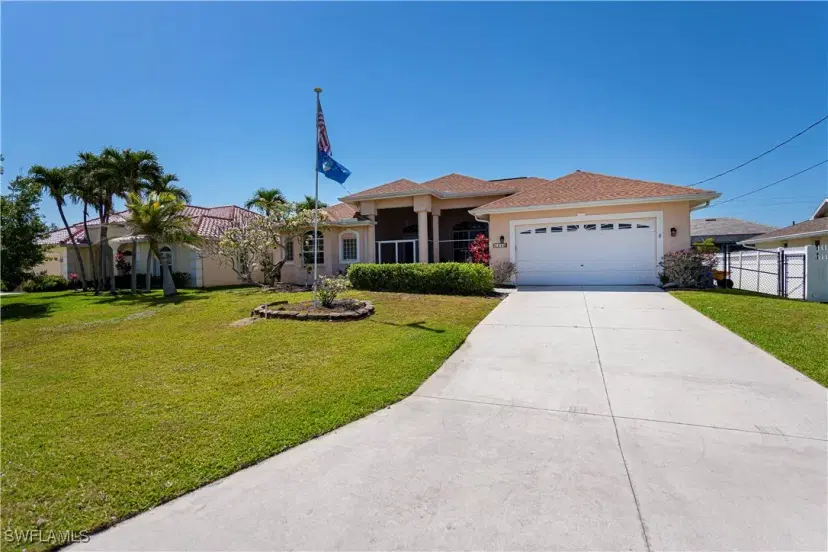 Picture of 1216 SW 54Th Ln, Cape Coral FL 33914