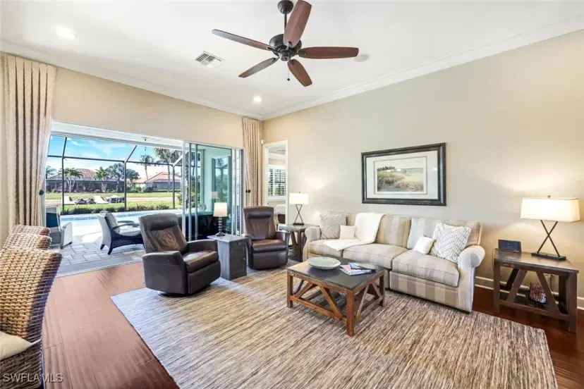 Picture of 9447 Quarry Dr, Naples FL 34120