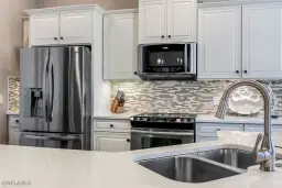 Picture of 9447 Quarry Dr, Naples, FL 34120