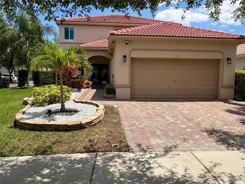 Picture of 1853 Aspen Ln, Weston FL 33327
