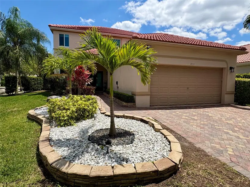 Picture of 1853 Aspen Ln, Weston FL 33327