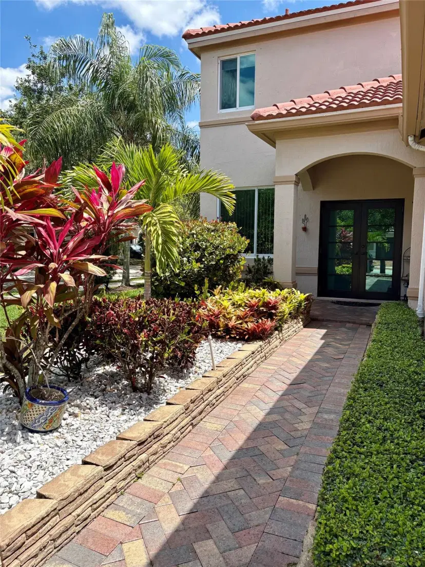 Picture of 1853 Aspen Ln, Weston FL 33327