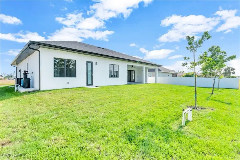 Picture of 1917 SW Embers Ter, Cape Coral FL 33991