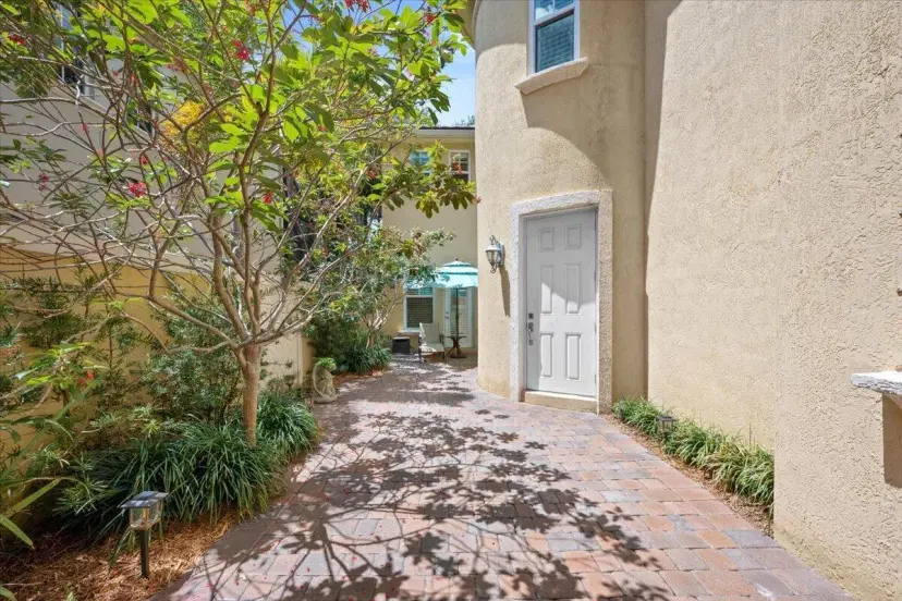 Picture of 964 Mill Creek Drive, Palm Beach Gardens FL 33410