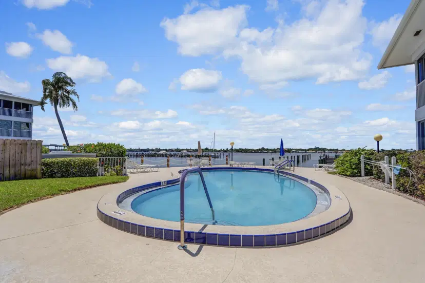 Picture of 1852 SW Palm City Road 202, Stuart FL 34994
