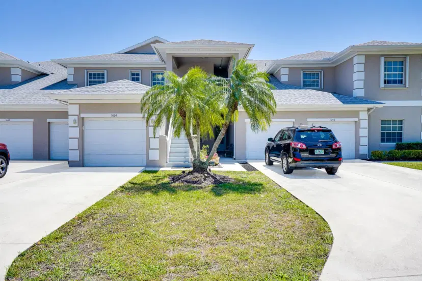 Picture of 1006 Century Drive 1006, Fort Pierce FL 34982