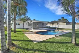 Picture of 917 SW 6Th Pl, Cape Coral, FL 33991