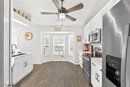 Picture of 1804 SW 38Th Ter, Cape Coral, FL 33914