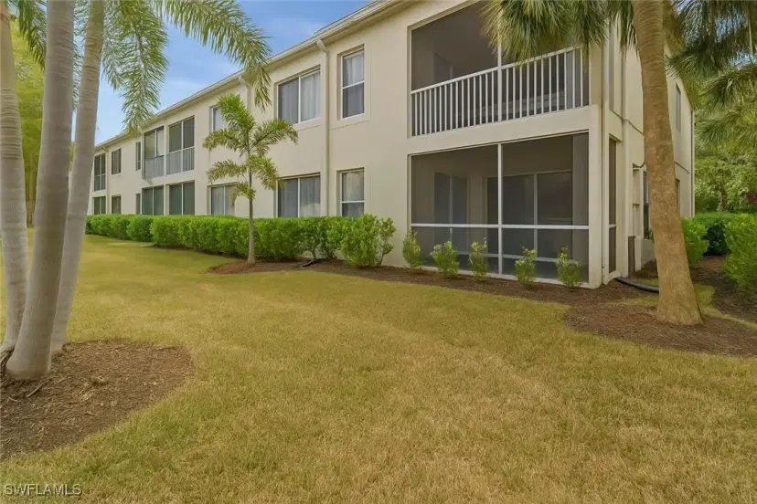 Picture of 1370 Sweetwater Cv 101, Naples FL 34110