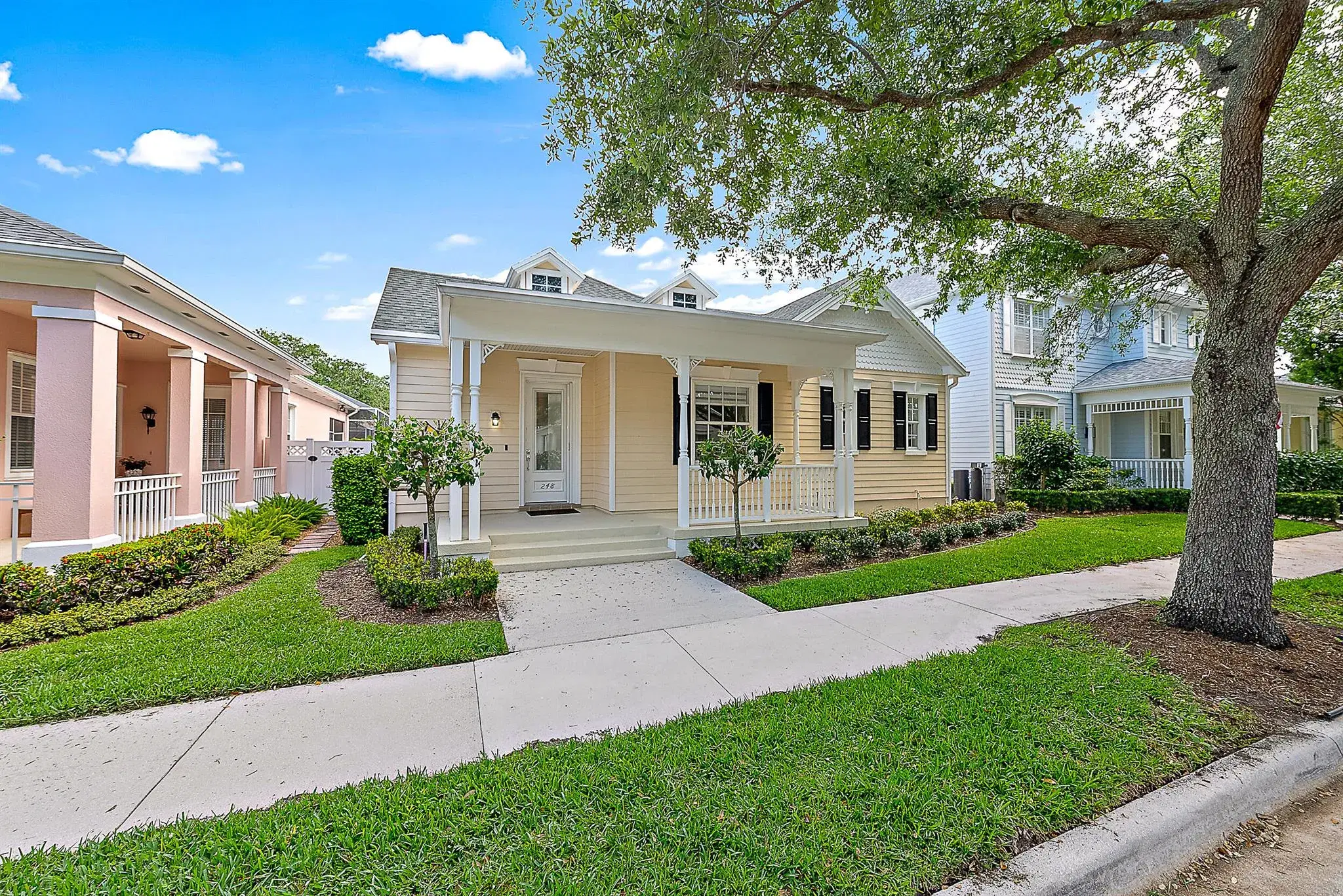 Picture of 248 Honeysuckle Drive, Jupiter, FL 33458