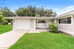 Picture of 417 NE Cornwall Ave, Port St Lucie, FL 34983