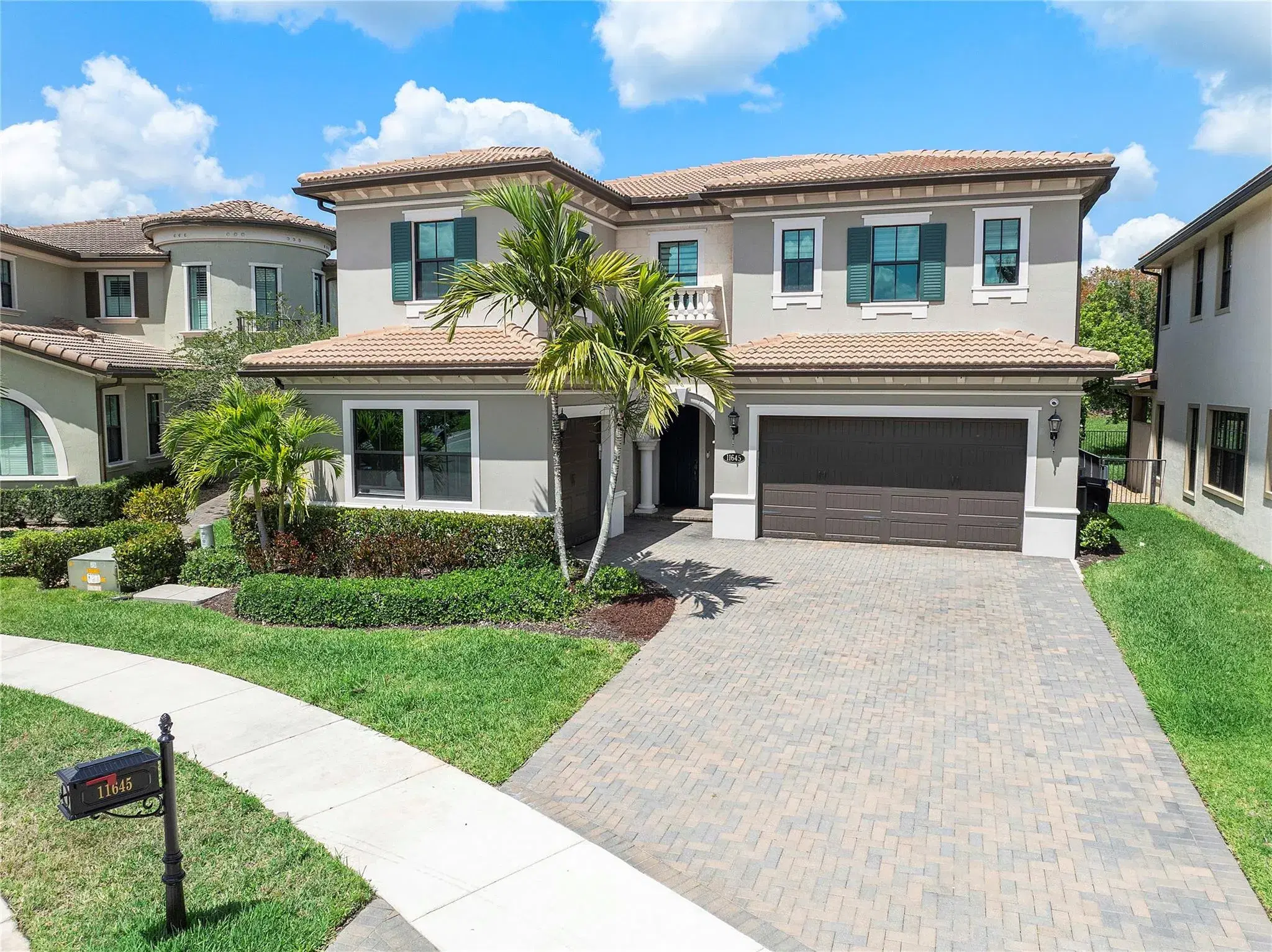 Picture of 11645 Solstice Cir, Parkland, FL 33076