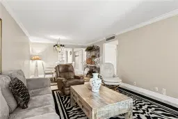 Picture of 2244 Winkler Ave 110, Fort Myers, FL 33901
