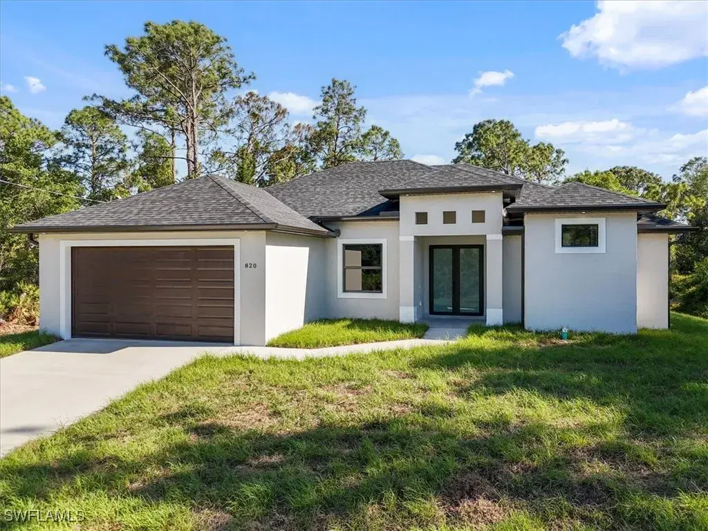 Picture of 820 Ashland St E, Lehigh Acres, FL 33974