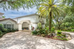 Picture of 14300 Lake Ln, Southwest Ranches, FL 33330