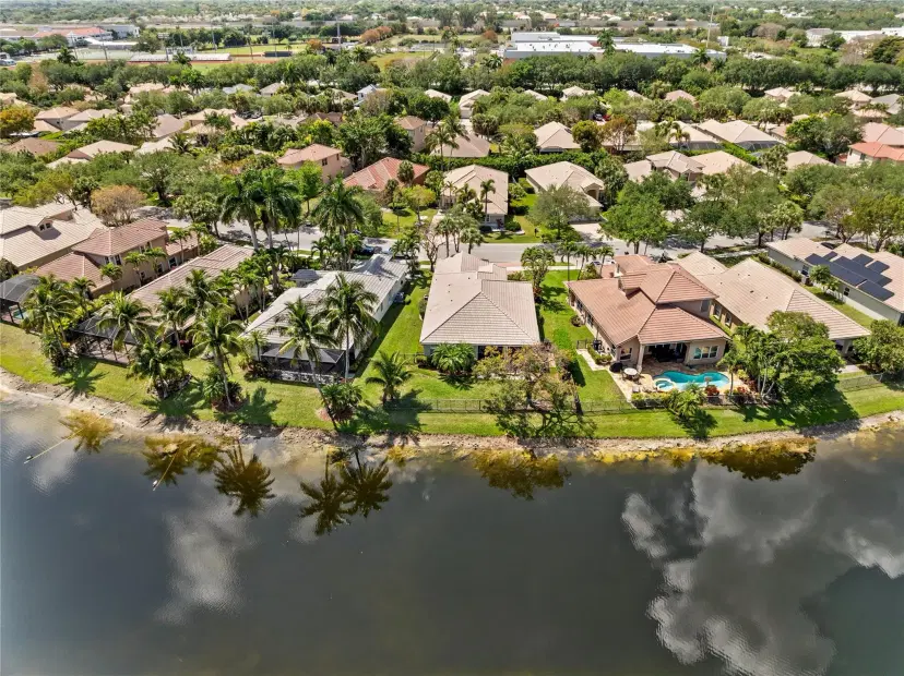 Picture of 10979 NW 62Nd Ct, Parkland FL 33076