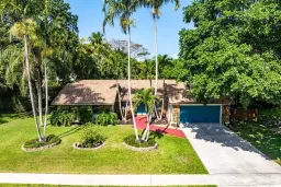 Picture of 267 Old Country Road S, Wellington, FL 33414