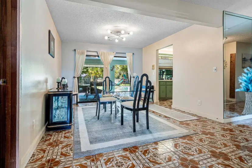 Picture of 267 Old Country Road S, Wellington FL 33414
