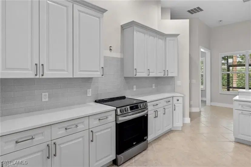 Picture of 16192 Coco Hammock Way, Fort Myers FL 33908