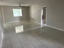 Picture of 8429 Winged Foot Dr, Fort Myers, FL 33967
