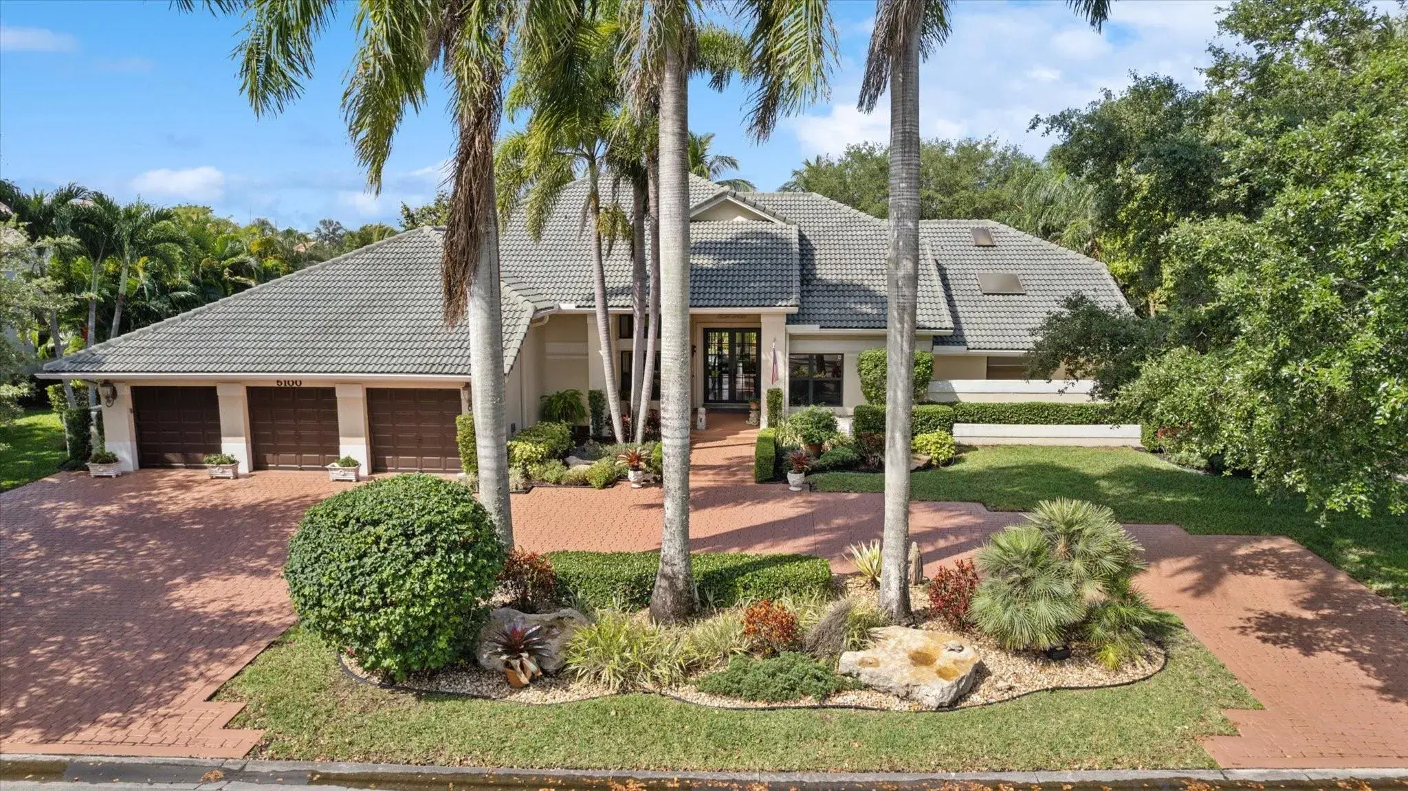 Picture of 5100 NW 83Rd Ln, Coral Springs, FL 33067