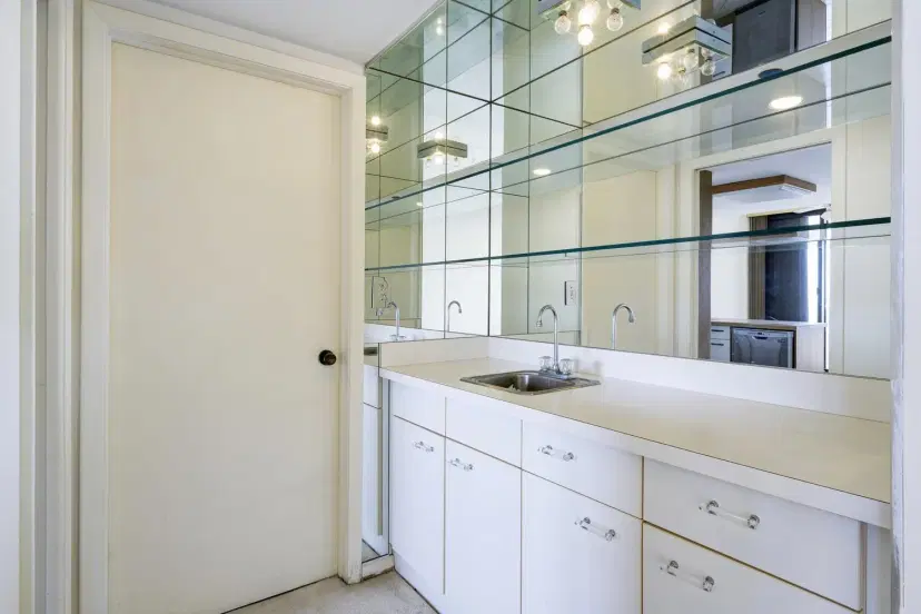 Picture of 529 S Flagler Drive 25F, West Palm Beach FL 33401
