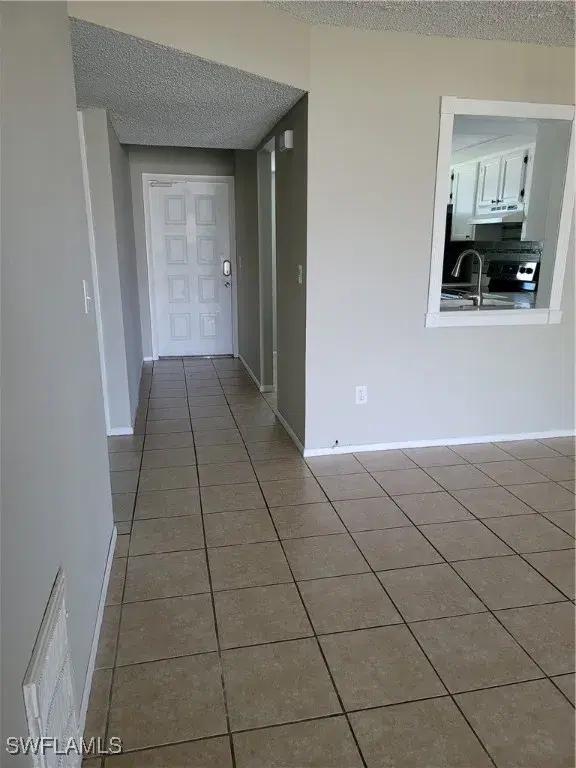 Picture of 423 Cape Coral Pkwy W 102, Cape Coral FL 33914