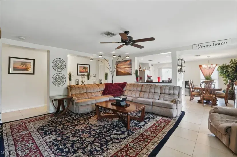 Picture of 1501 NE 9Th Ter, Cape Coral FL 33909