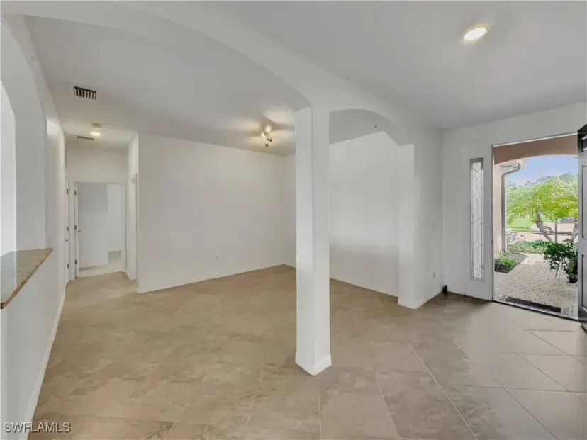 Picture of 14354 Mindello Dr, Fort Myers FL 33905