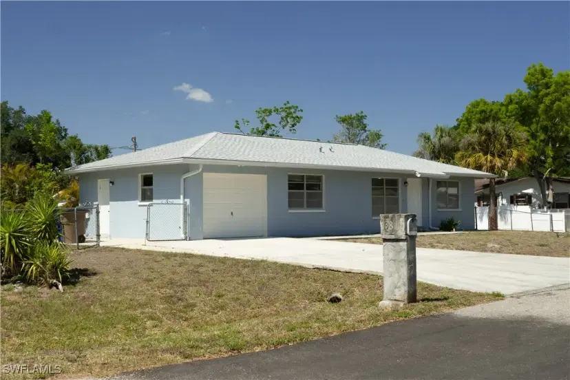 Picture of 13802 Fourth St, Fort Myers FL 33905