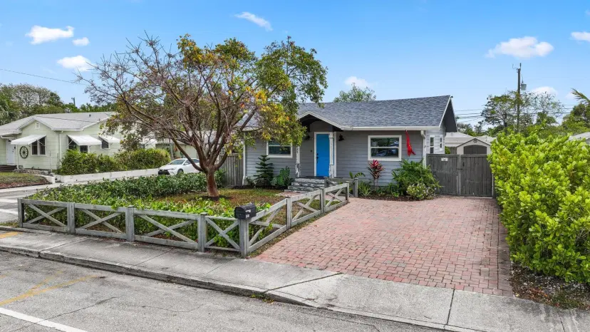 Picture of 402 S B Street, Lake Worth Beach FL 33460