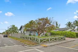 Picture of 402 S B Street, Lake Worth Beach, FL 33460