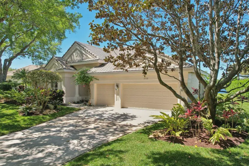Picture of 5718 SE Forest Glade Trail, Hobe Sound FL 33455