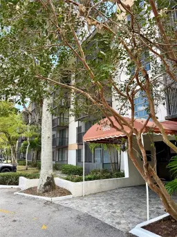 Picture of 5550 NW 44 St 212B, Lauderhill, FL 33319